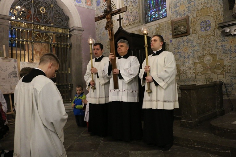 Modlitwa przebłagalna za grzechy duchownych