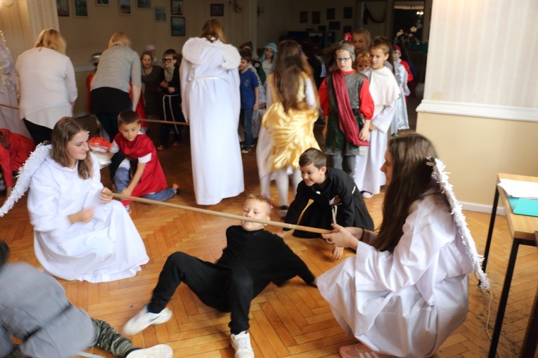 Bal Wszyskich Świętych - ZS Pijarskich w Elblągu