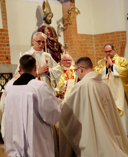 Święcenia kapłańskie Patryka Jaszkowskiego 