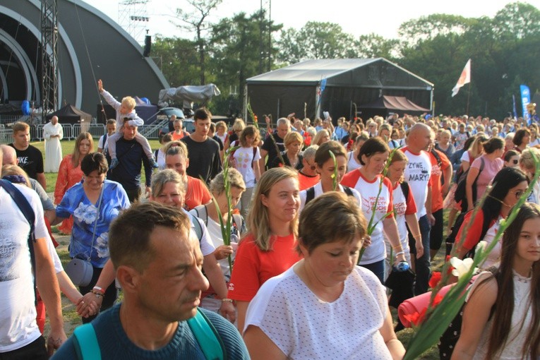 Pielgrzymka na Jasną Górę. Wejście na szczyt