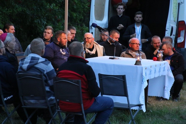 Pielgrzymka. Apel w Wierzchowisku - cz. 2