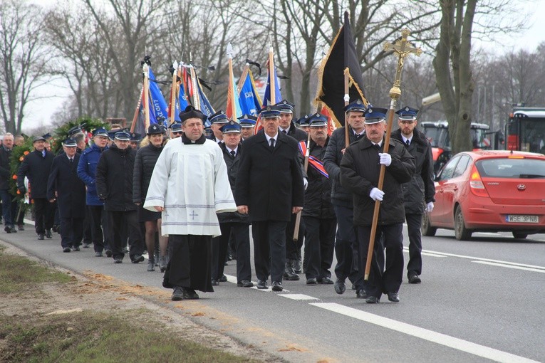 Borkowo. Pogrzeb ks. kan. Stefana Prusińskiego