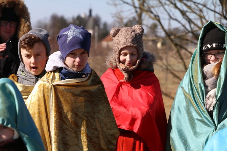 Droga Krzyżowa w Bogatem