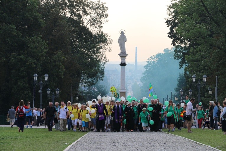 Pielgrzymka 2018. Wejście na Jasną Górę. cz.1