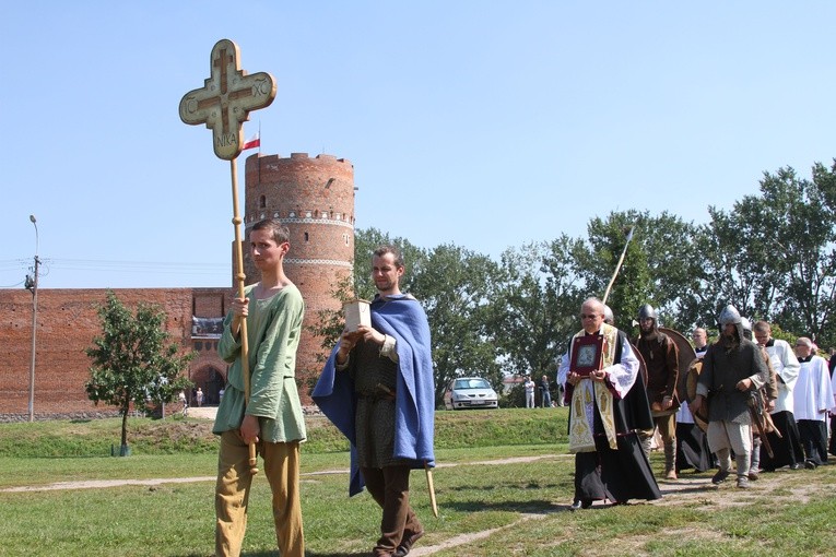 Diecezjalne dziękczynienie za chrzest Polski. 1