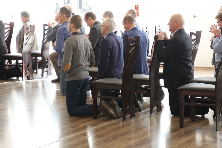 Nadzwyczajni szafarze Komunii św. w Popowie