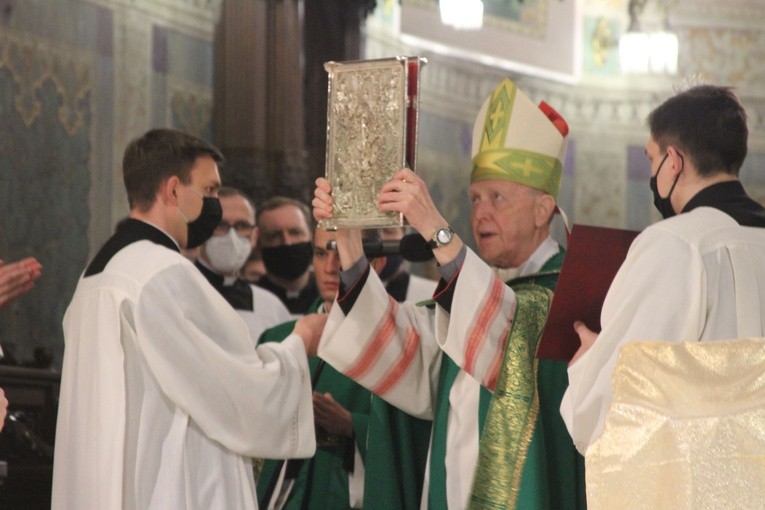 Płock. Niedziela Słowa Bożego w katedrze