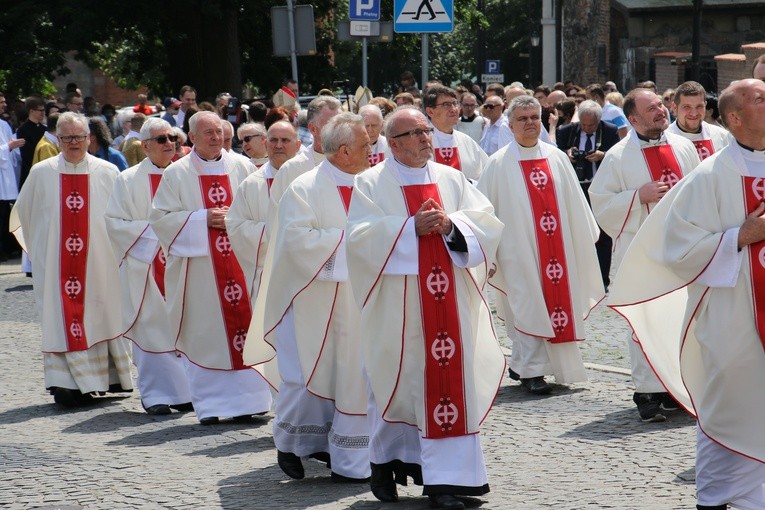 Płock. Obchody 100. rocznicy chrztu św. Jana Pawła II