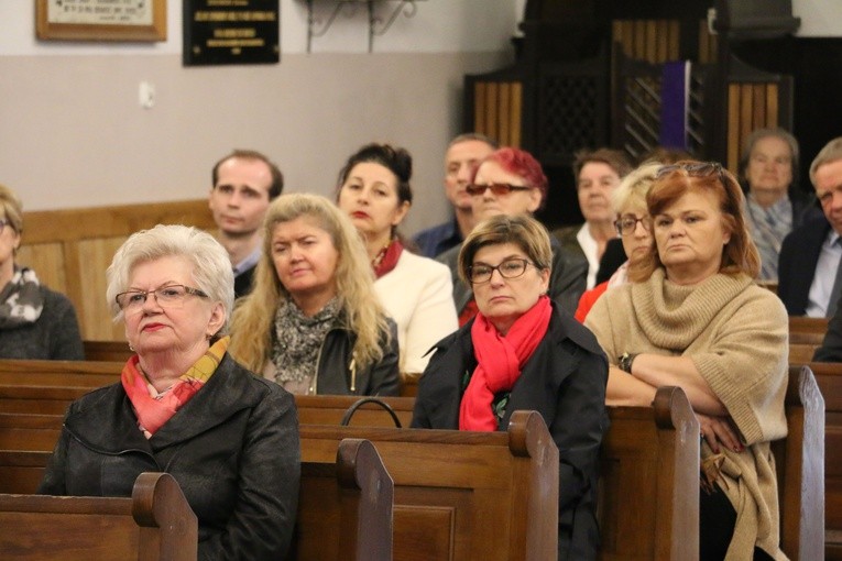 Poświęcenie nagrobków w Ciechanowie