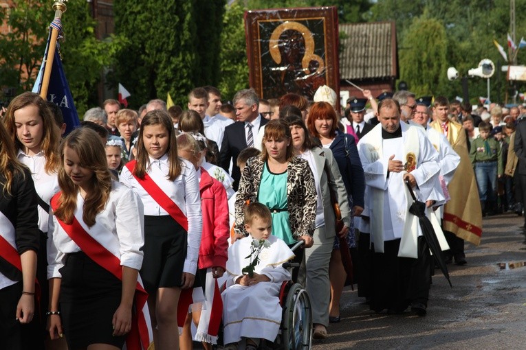 Czernice. Nawiedzenie w parafii św. Stanisława BM