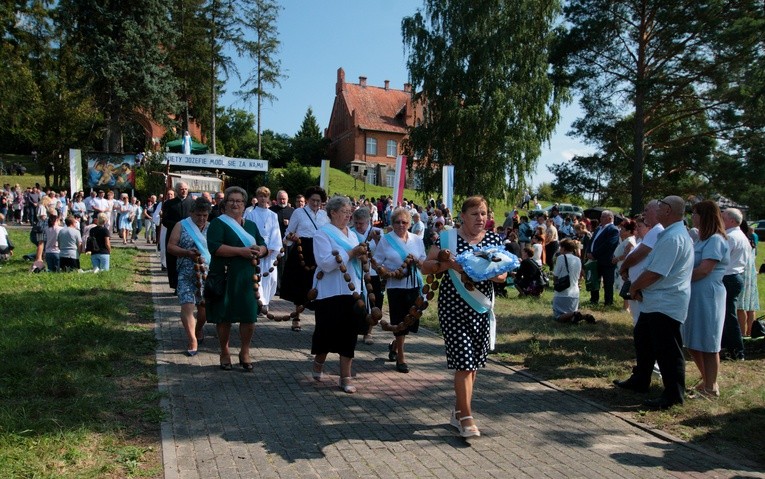 Ryjewo - odpust w sanktuarium Świętej Rodziny