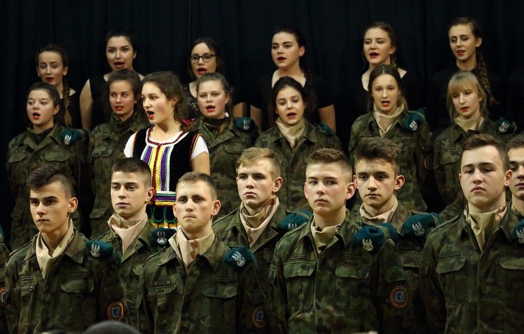 Ślubowanie klas mundurowych - ZSTI Elbląg