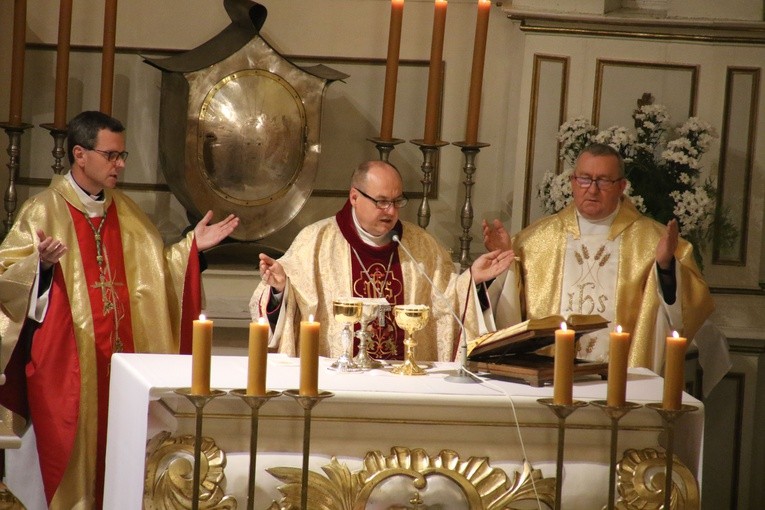 Płock. Odpust u klaretynów