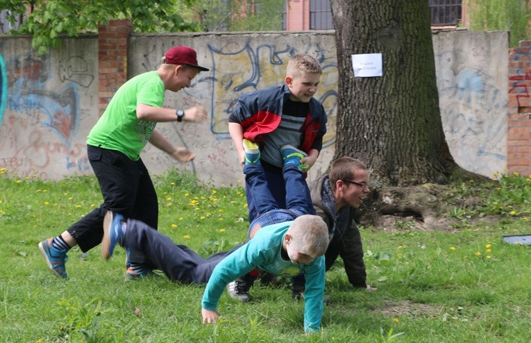Tak się bawili ministranci