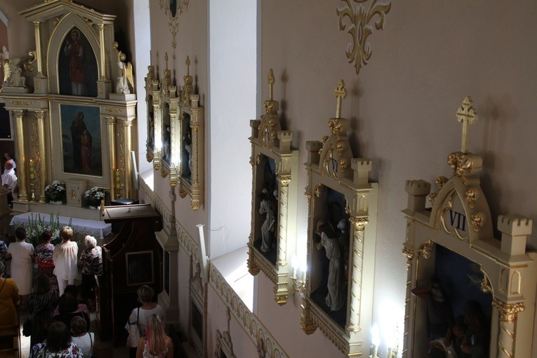Odnowiony kościół w Lipowcu Kościelnym