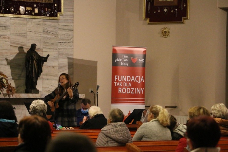 Płońsk. Projekt "Rodzina - w niej jest SIŁA"