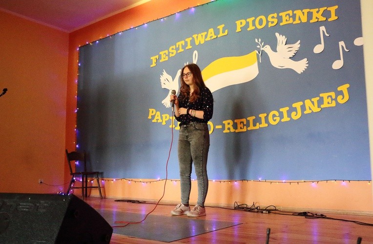 Konkurs piosenki religijno-papieskiej