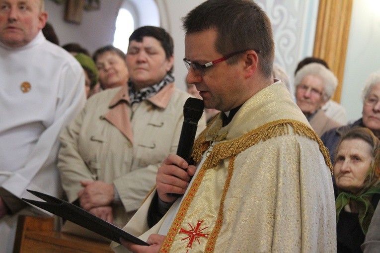 Okalewo. Nawiedzenie w parafii Matki Boskiej Szkaplerznej