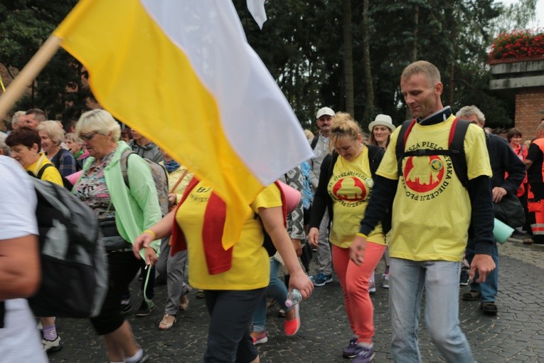 Pierwszy dzień pielgrzymki - przedpołudnie