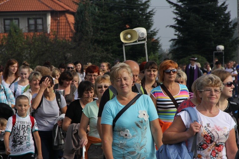 Do Odporyszowa z Janowca