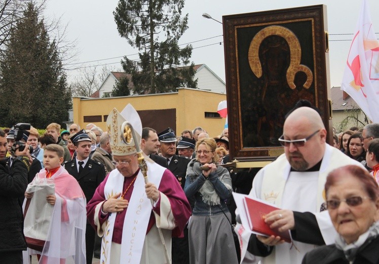 Rypin. Nawiedzenie w parafii św. Stanisława Kostki