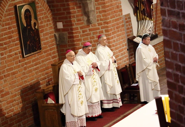 Msza Krzyżma w katedrze elbląskiej