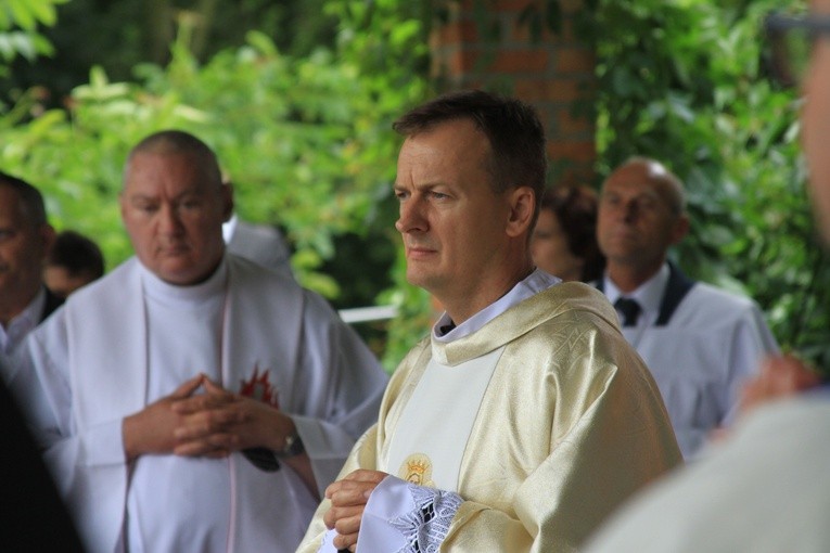 Mszy św. przewodniczył i kazanie wygłosił o. Wiesław Strzelecki z Krakowa, prowincjał karmelitów w Polsce.