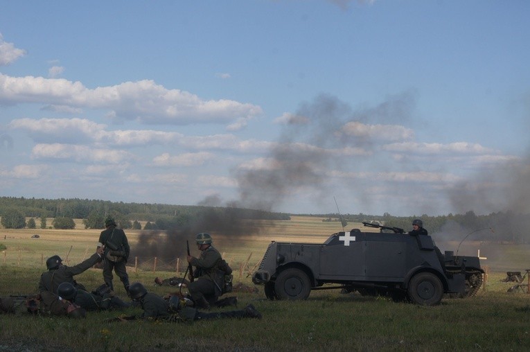 Rekonstrukcja obrony Mławy 2015 - cz. 2