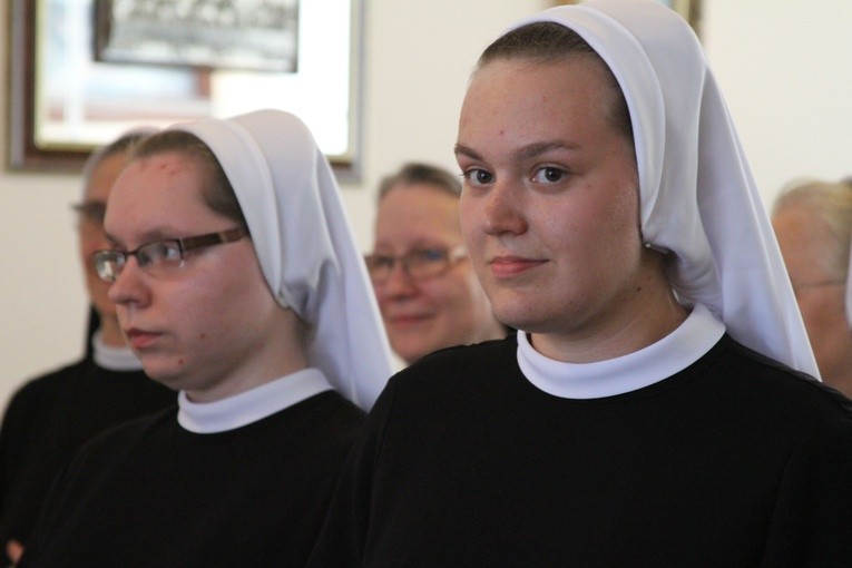 Obłóczyny u sióstr pasjonistek