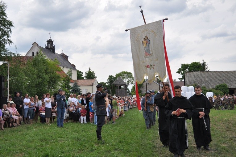 Od czterech lat przy sanktuarium, w ramach odpustu św. Antoniego z Padwy, są organizowane historii i spotkania patriotyczne