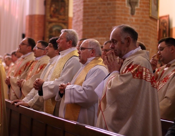Powrócić do daru święceń