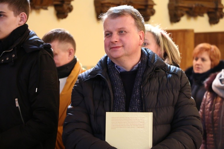 Droga Krzyżowa w Bogatem