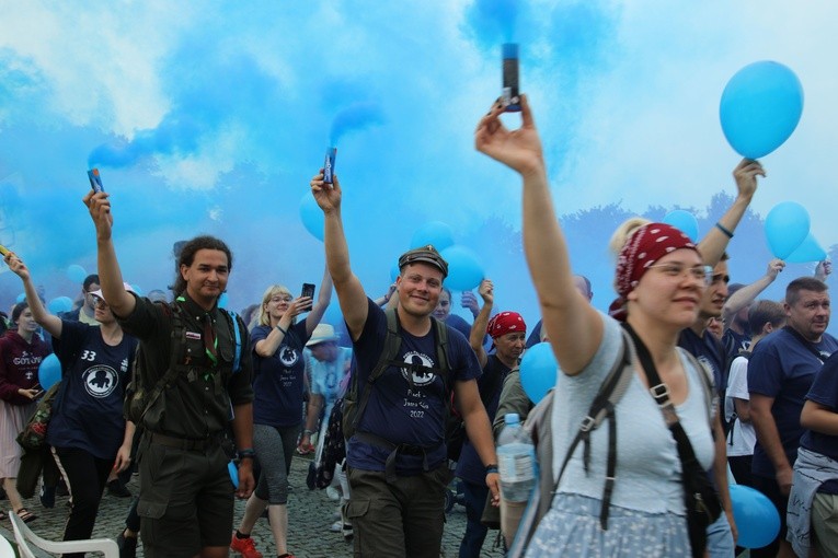 Pielgrzymka. Wejście na szczyt - cz. 2