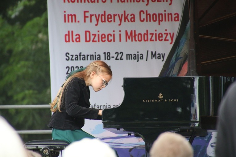 Szafarnia. Finał konkursu pianistycznego