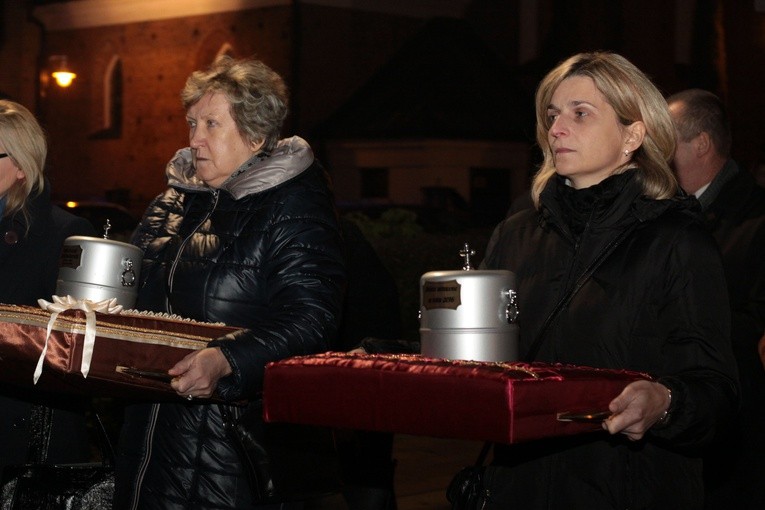 Pochówek dzieci utraconych w Przasnyszu