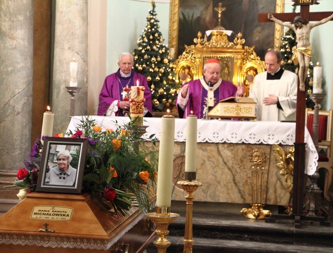 Pogrzeb Danuty Michałowskiej - cz. 1