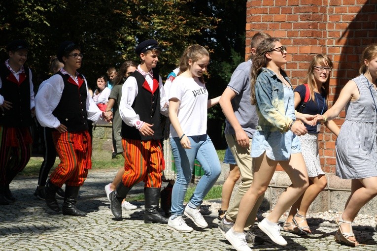 Kongres Młodzieży Polonijnej w Rostkowie