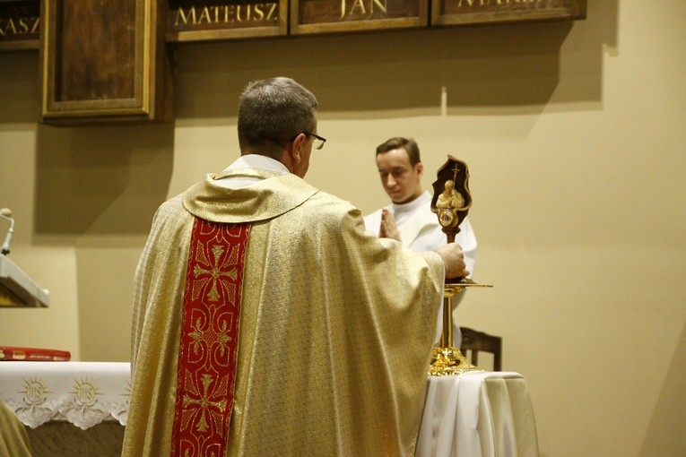 Relikwie św. Jana Pawła II w Rusinowicach