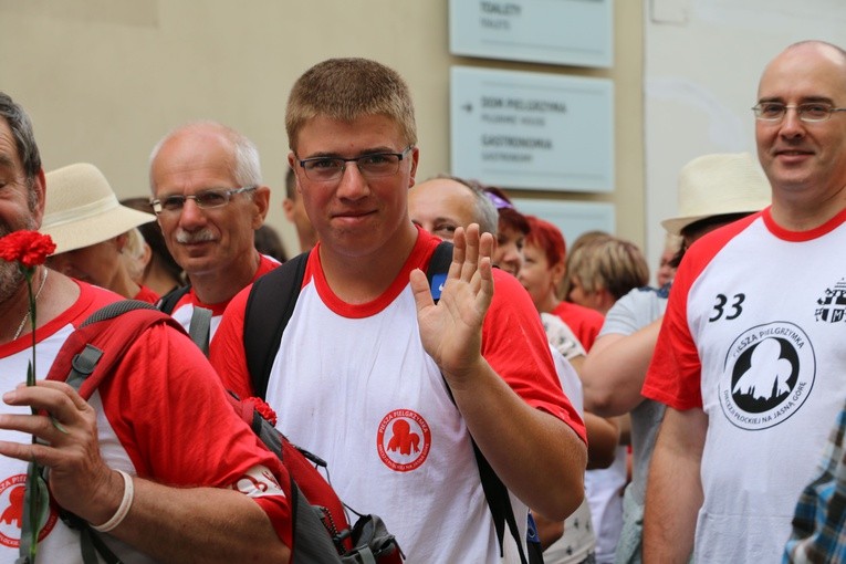 Pielgrzymka 2018. Wejście na Jasną Górę. cz. 2