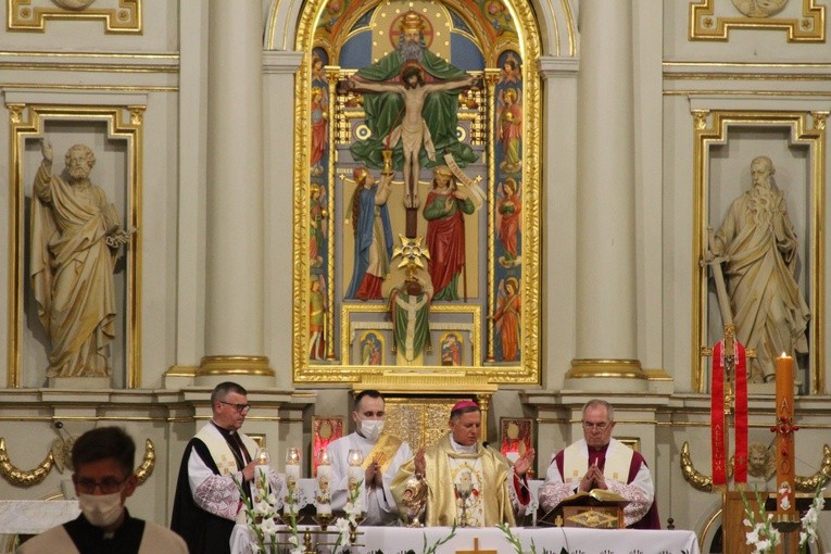 Abp Mieczysław Mokrzycki w Mławie. Cz. II