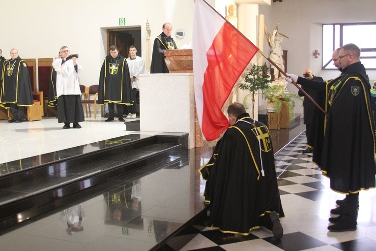 Pułtusk. Powołanie chorągwi Zakonu Rycerzy Jana Pawła II