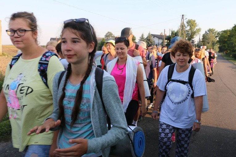 Pielgrzymka 2018. Parzęczew
