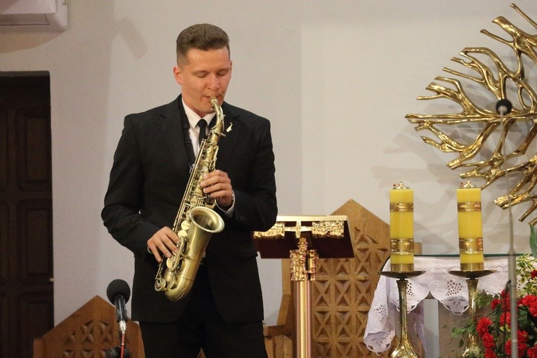 Parafia Trójcy Świętej. Koncert "Ave Maria"