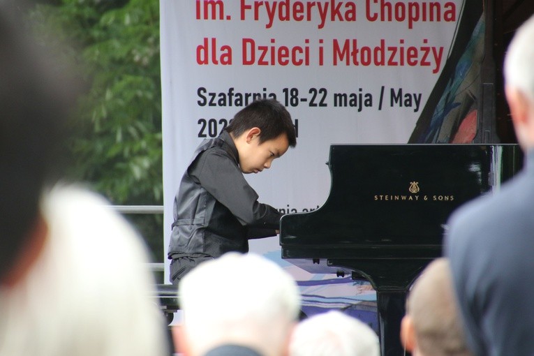 Szafarnia. Finał konkursu pianistycznego