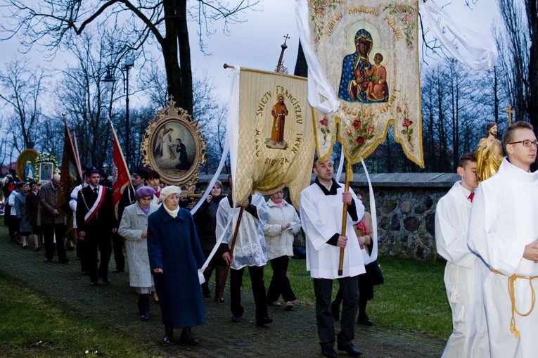 Rezurekcja w Przasnyszu