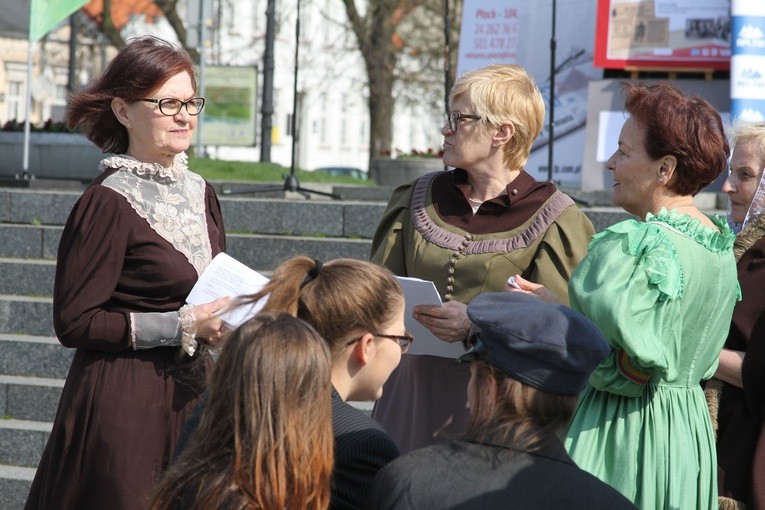 Happening historyczny