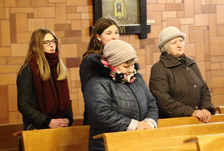 Parafia św. Brunona w Elblągu - wprowadzenie relikwi bł. ks. Jerzego Popiełuszki