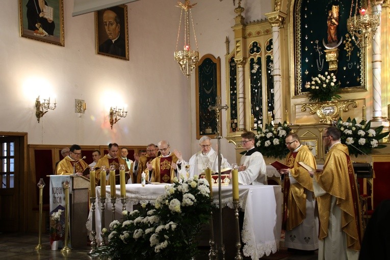 Śluby wieczyste u benedyktynek w Sierpcu