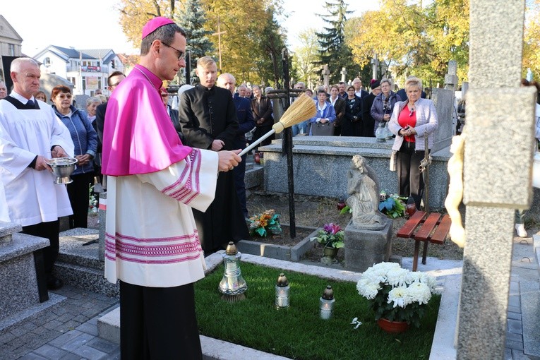 Poświęcenie nagrobków w Ciechanowie