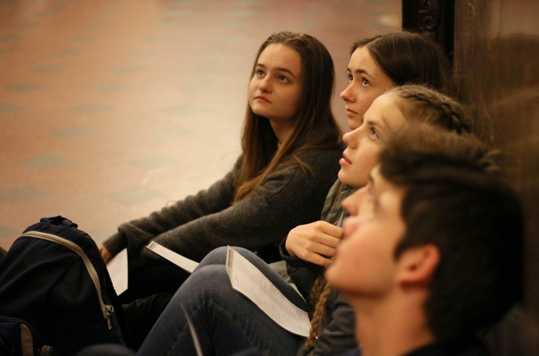 Czuwanie maturzystów